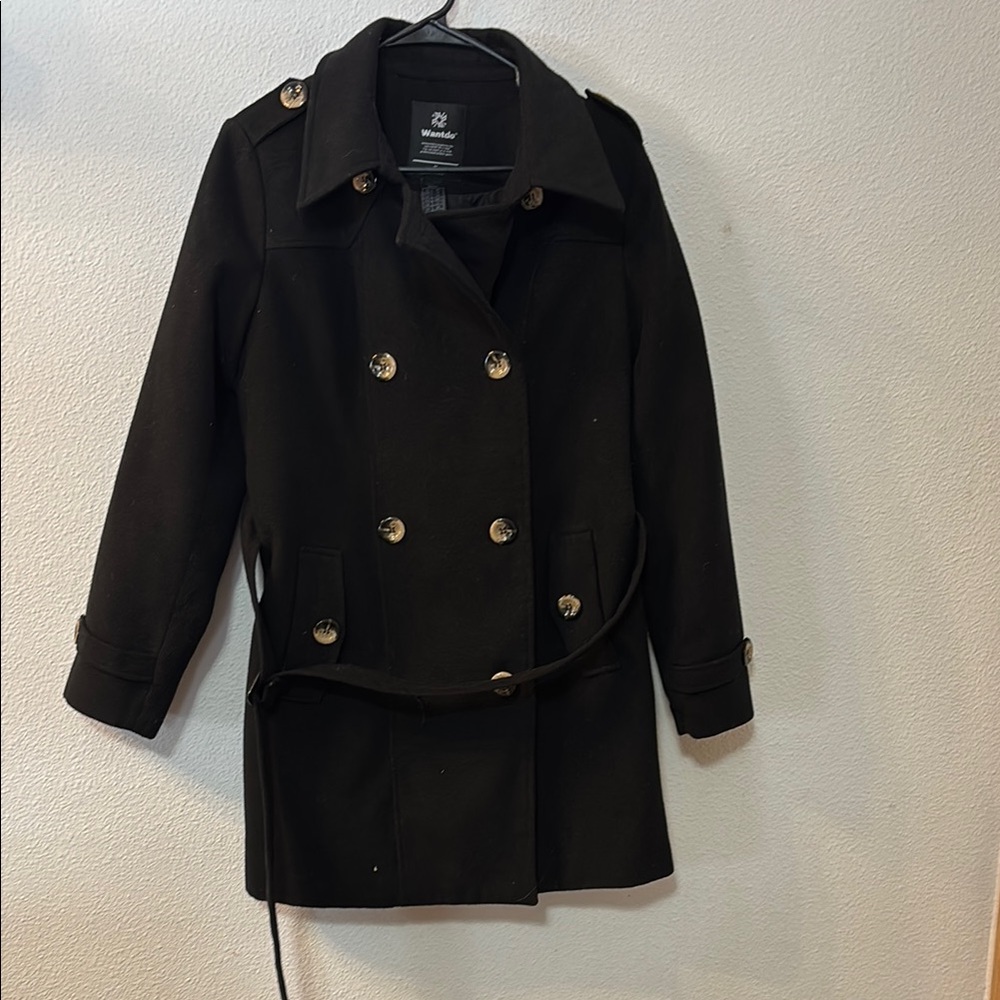 Whatdo Black Trench Coat with Double-Breasted Design
